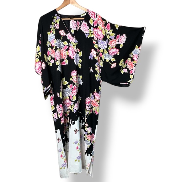 NATORI ‘Josie’ Gardenia Kimono Style V-Neck Kaftan Side Seam Pockets  NWT Sz M - Picture 3 of 9